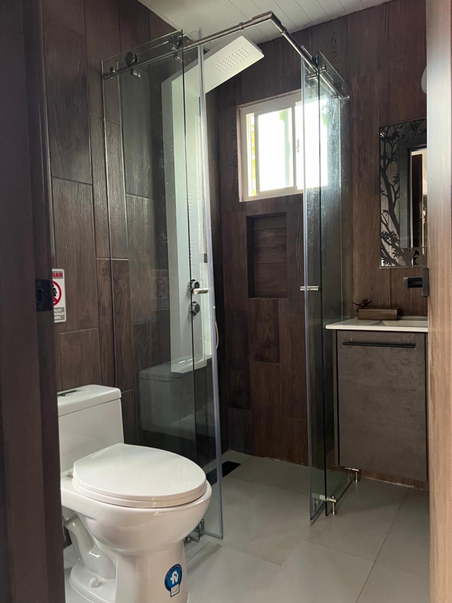 Lodge Subtropica Premium -