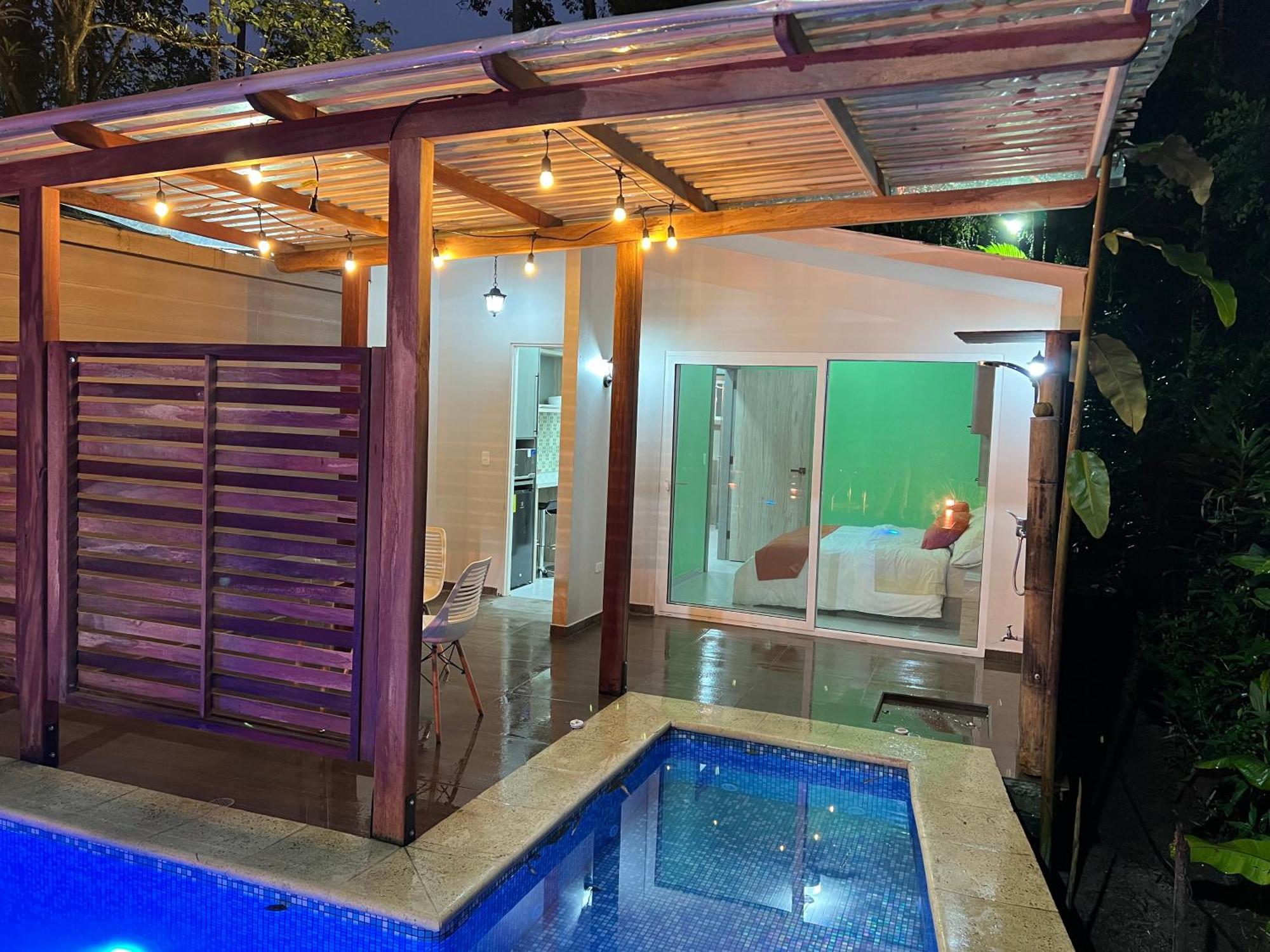Lodge Subtropica Premium - Mindo