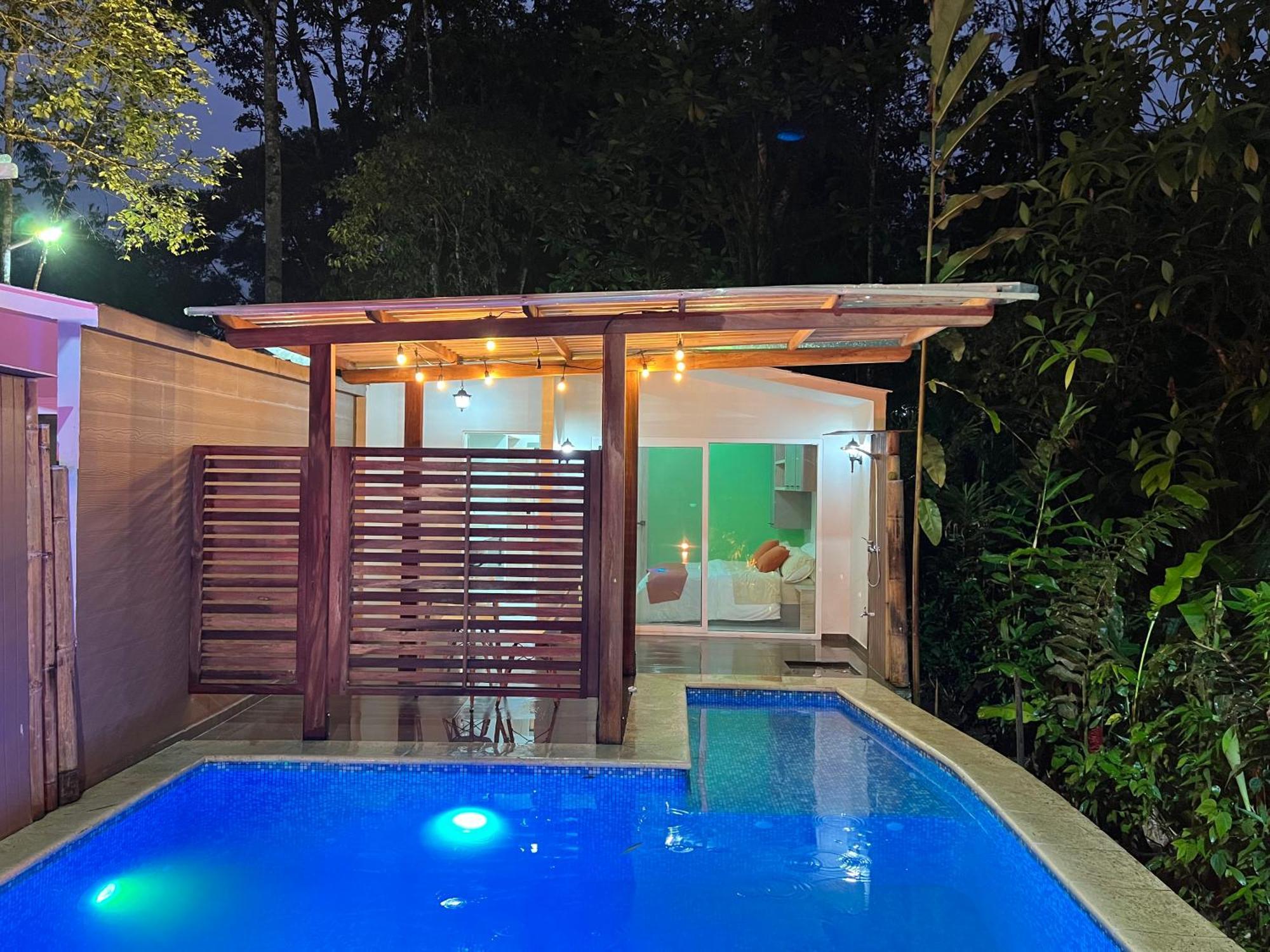Subtropica Premium - Mindo